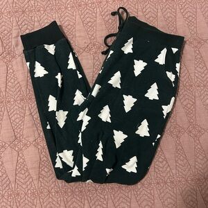 Women's Green and White Tree Print Pajama Pants